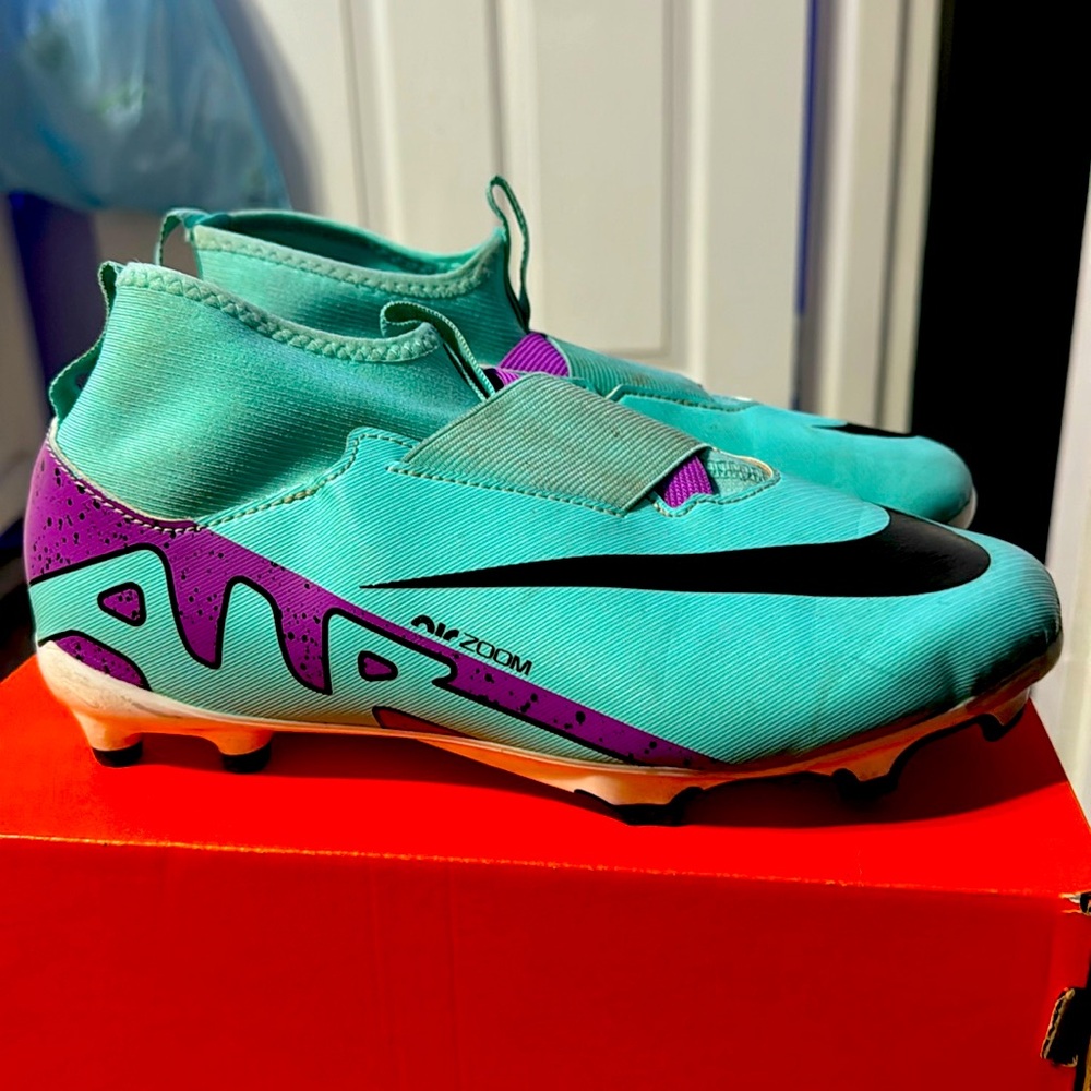 JR zoom superfly 9 nike kleats